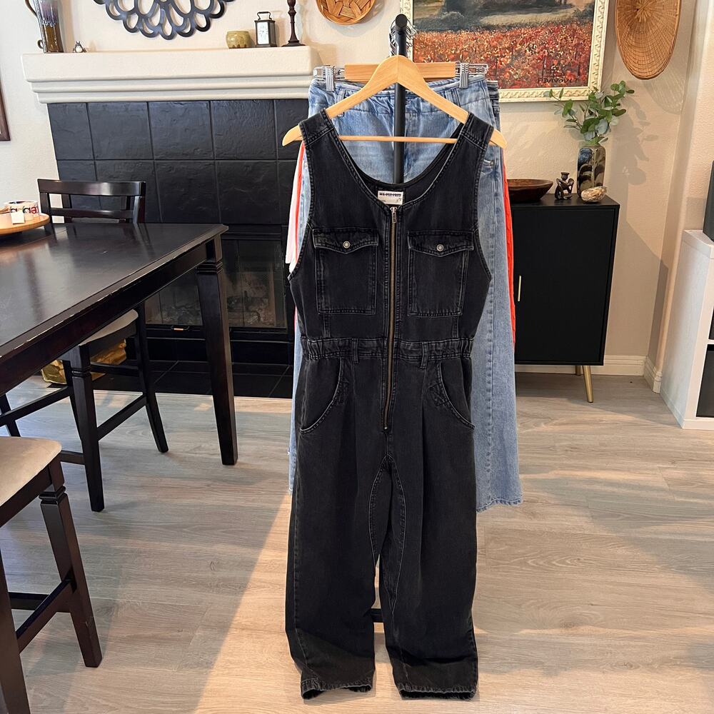 We the Free Jumpsuit Womens Size Small Washed Black Cloud Nine Denim 100% Cotton - Picture 16 of 16